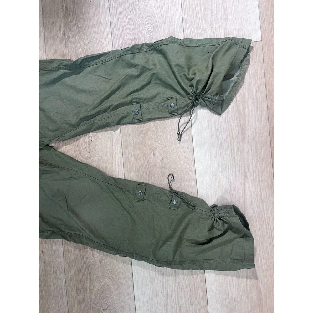 Athleta Women’s Green Iconic Slim Fit Ski Pants – Sleek & Snow-Ready L - Picture 4 of 13